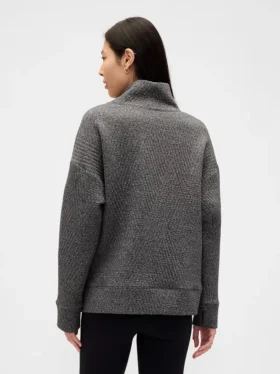 Jersey de cuello de embudo de punto jacquard acolchado GapFit