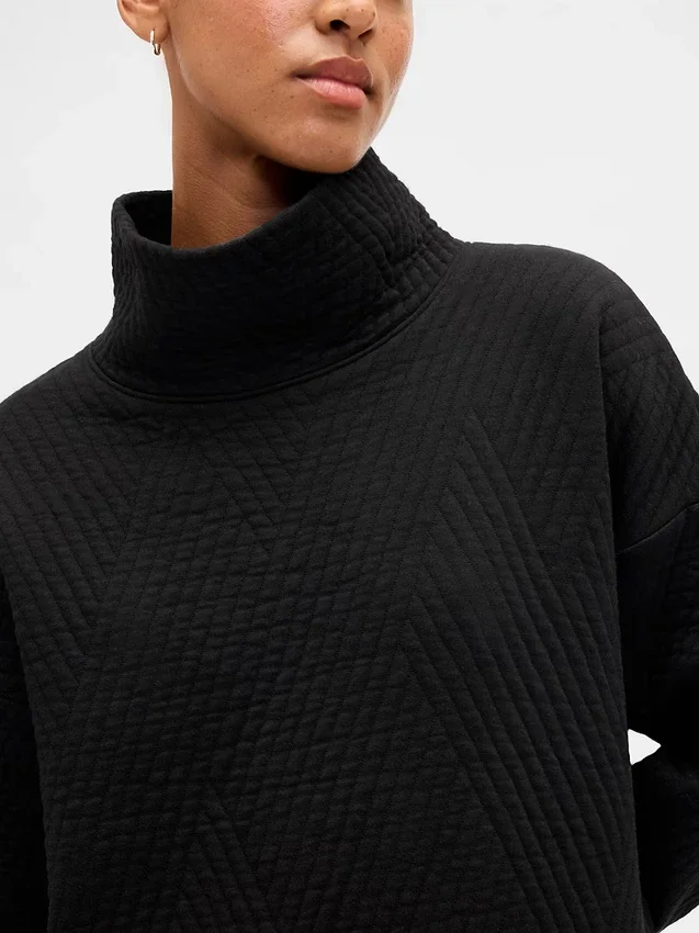 Jersey de cuello de embudo de punto jacquard acolchado GapFit
