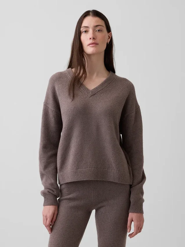 Jersey oversize con cuello en V CashSoft