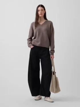 Jersey oversize con cuello en V CashSoft
