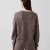 Jersey oversize con cuello en V CashSoft