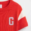 Jerséu con logotipo «Varsity» para bebés y niños pequeños