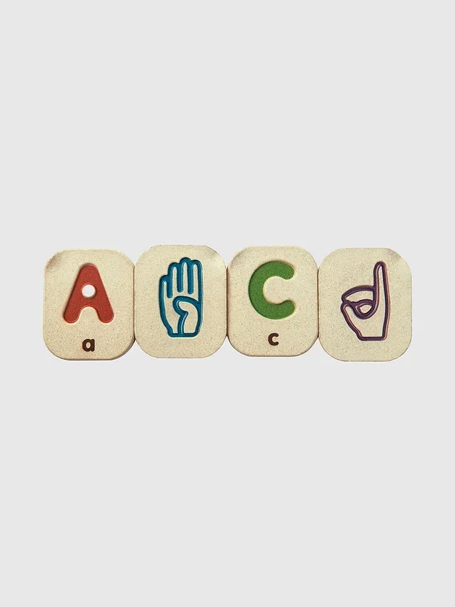 Juego de aprendizaje del alfabeto con signos de la lengua de signos