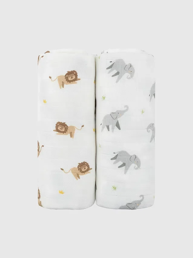 Juego de pañales de bambú con león y elefante