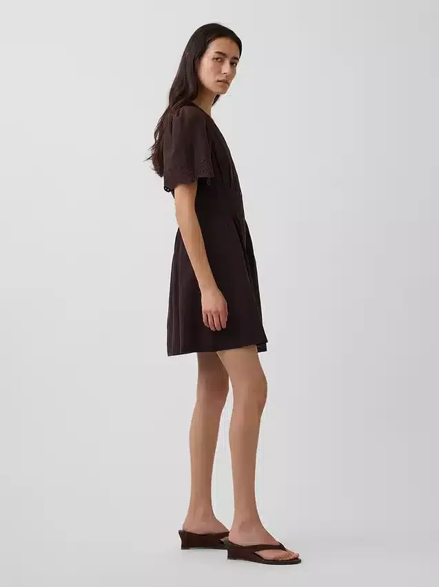 Minivestido camisero ajustado de mezcla de lino