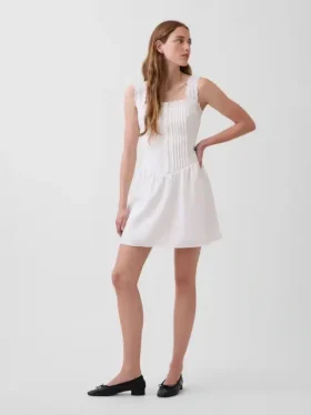 Minivestido de cintura baja con pinzas