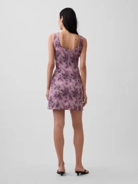Minivestido floral con cuello barco y espalda abierta