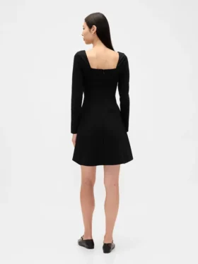 Minivestido tipo corsé con escote corazón de punto doble