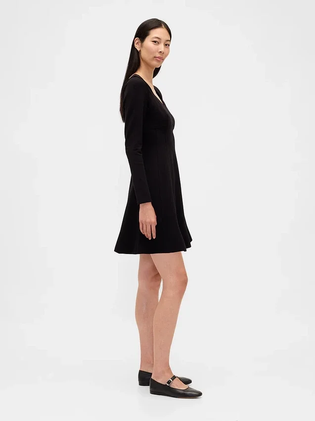 Minivestido tipo corsé con escote corazón de punto doble