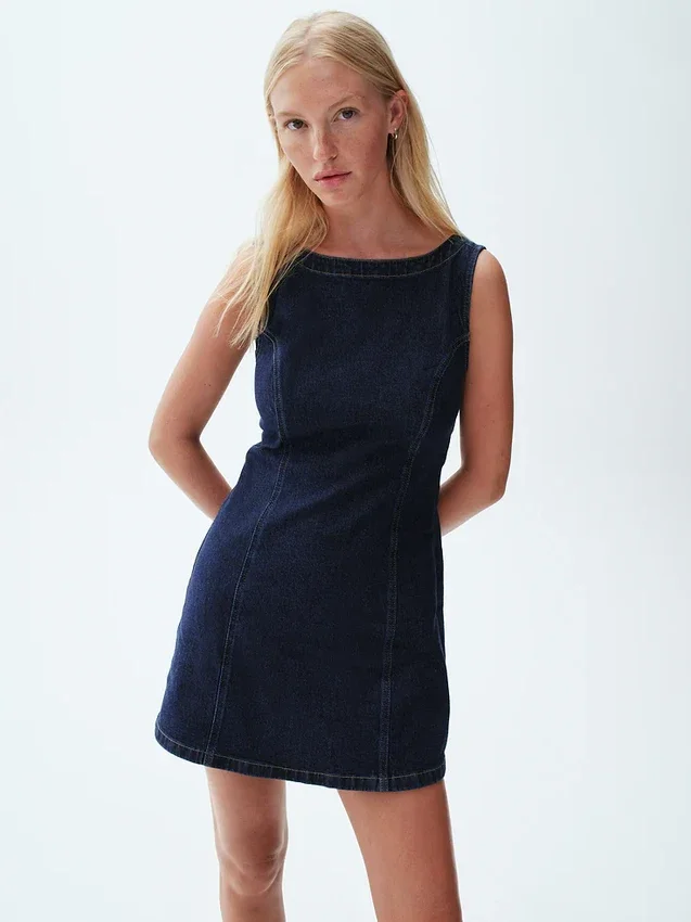 Minivestido vaquero con cuello barco