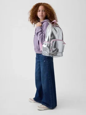 Mochila infantil con colgantes metalizados