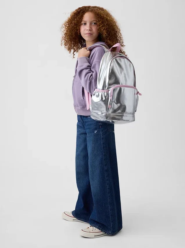 Mochila infantil con colgantes metalizados