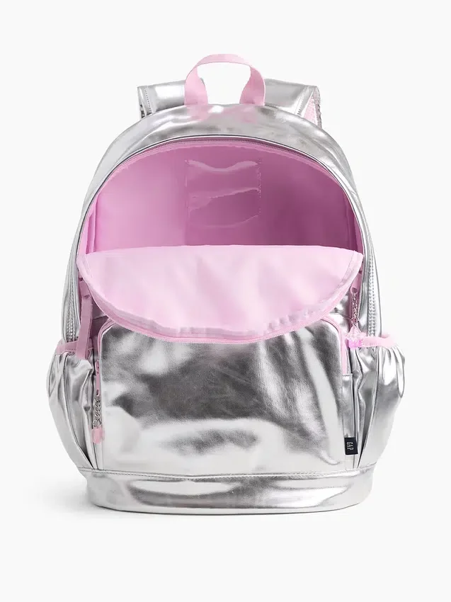 Mochila infantil con colgantes metalizados