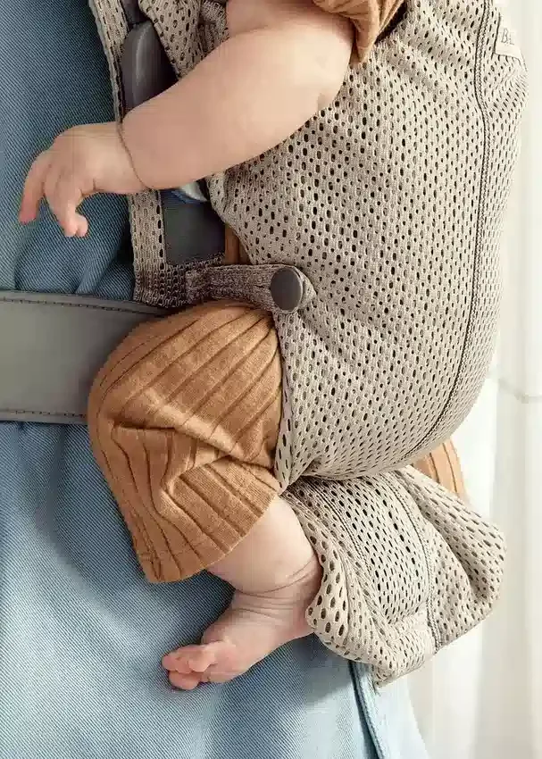 Mochila portabebés BabyBjörn Mini 3D Mesh