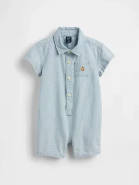 Mono corto con bolsillos para bebé