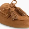 Mules veganas de ante con borlas