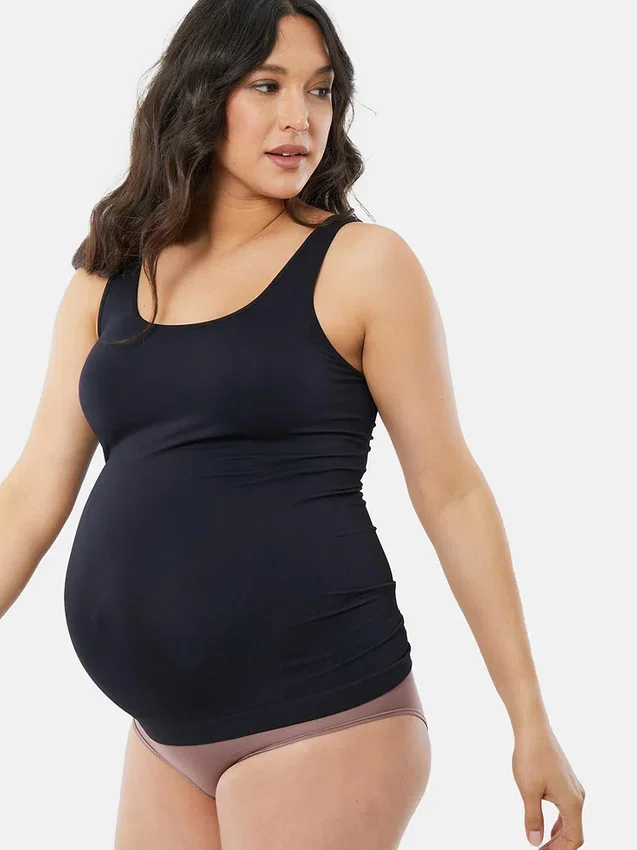 Pack de 2 camisetas sin costuras de Ingrid and Isabel Basics premamá con soporte para la barriga