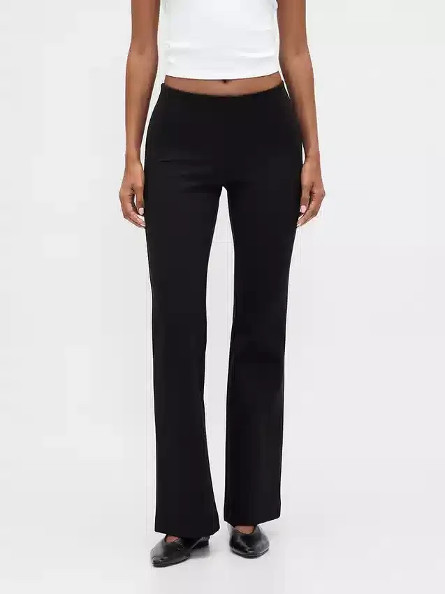 Pantalones acampanados de punto doble de talle bajo