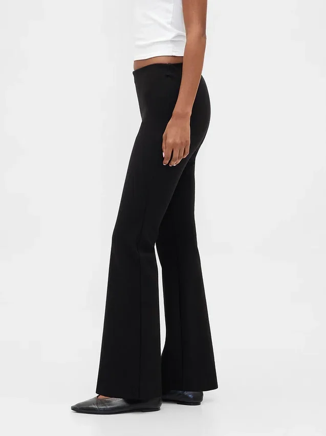 Pantalones acampanados de punto doble de talle bajo