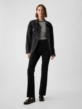 Pantalones acampanados de talle alto con tejido elástico en dos direcciones