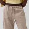 Pantalones anchos de corte holgado con doble refuerzo en las rodillas