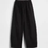 Pantalones anchos de niño con doble costura en las rodillas