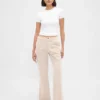 Pantalones caqui acampanados de talle bajo y corte holgado