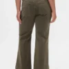 Pantalones caqui acampanados de talle bajo y corte holgado