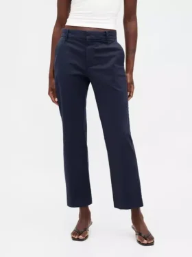 Pantalones caqui de talle medio