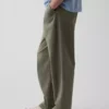 Pantalones caqui holgados