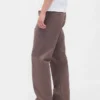 Pantalones caqui holgados de sarga gruesa estilo años 90