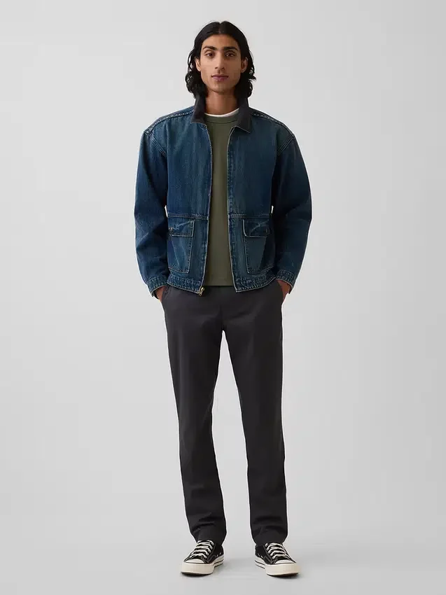 Pantalones caqui modernos de corte ajustado