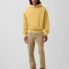 Pantalones caqui modernos de corte ajustado