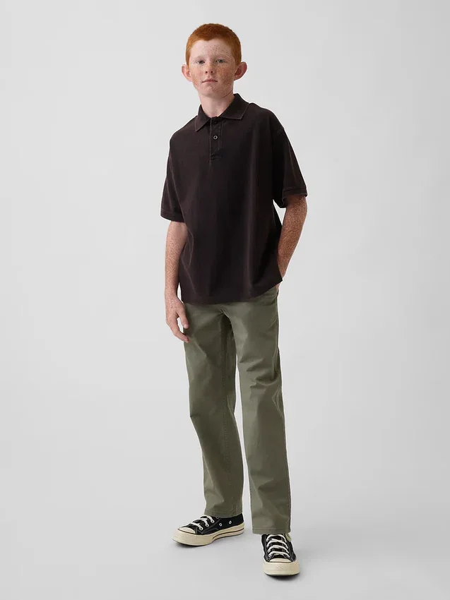 Pantalones caqui rectos y holgados de estilo «uniforme moderno» para niños