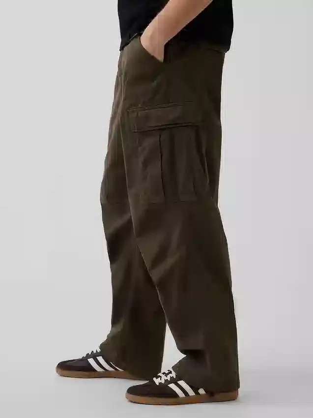 Pantalones cargo de corte holgado
