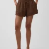 Pantalones cortos cómodos de gasa de algodón de talle medio (4")