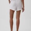 Pantalones cortos cómodos de gasa de algodón de talle medio (4")