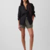 Pantalones cortos cómodos de gasa de algodón de talle medio (4")