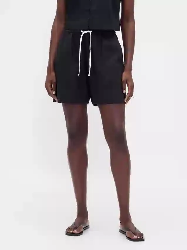 Pantalones cortos cómodos de mezcla de lino de 6"