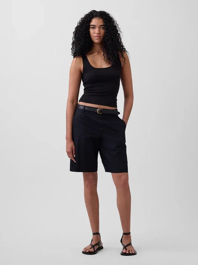Pantalones cortos de 9" de talle bajo en mezcla de lino
