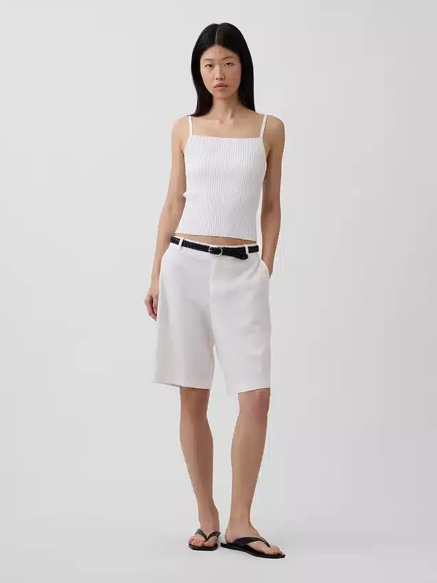Pantalones cortos de 9" de talle bajo en mezcla de lino