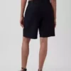 Pantalones cortos de 9" de talle bajo en mezcla de lino