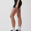 Pantalones cortos de ciclismo GapFit Smooth de 4"