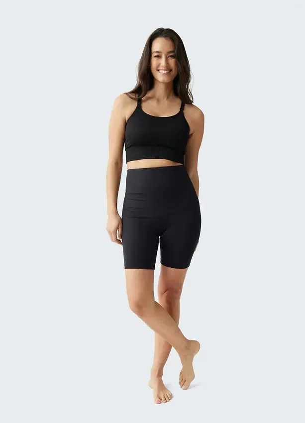 Pantalones cortos de ciclista posparto de Ingrid + Isabel