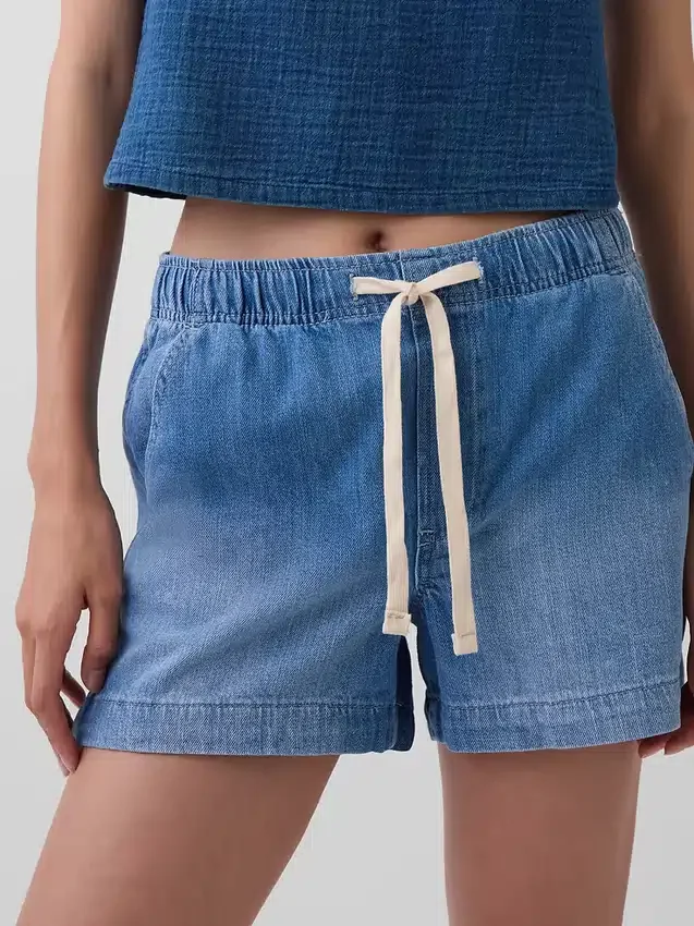 Pantalones cortos de denim «Easy» de 4"