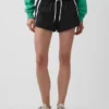 Pantalones cortos de deporte de 2,5"