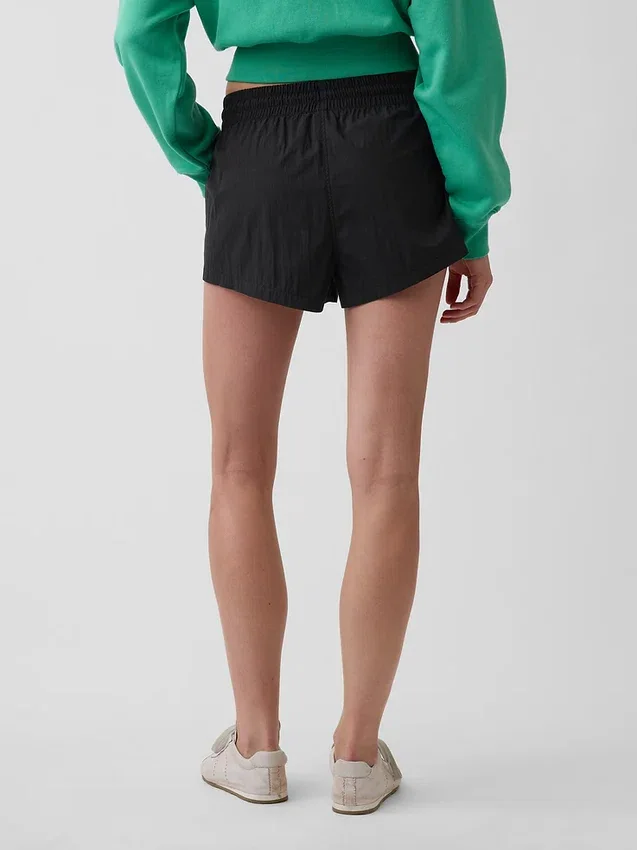 Pantalones cortos de deporte de 2,5"