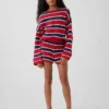 Pantalones cortos de ganchillo a rayas para niño