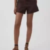 Pantalones cortos de mezcla de lino de talle medio de 4"