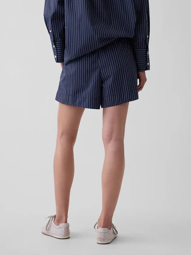 Pantalones cortos de popelín de algodón orgánico a rayas